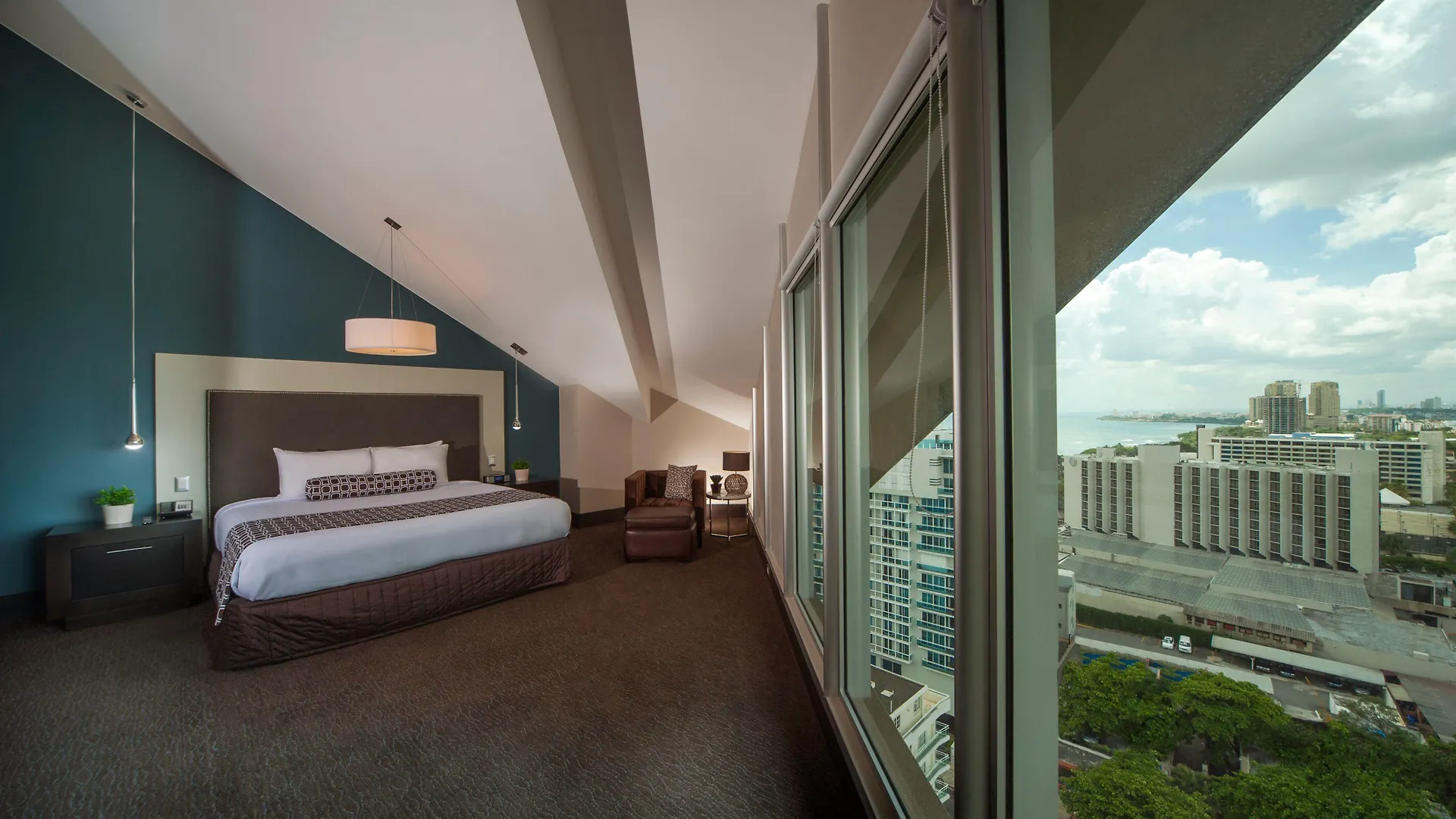 Crowne Plaza Santo Domingo By Ihg Hotel Dominican Republic