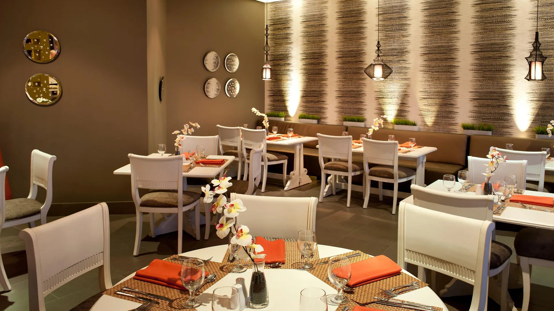 Crowne Plaza Santo Domingo By Ihg Hotel 5*,  Dominican Republic